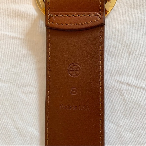 Tory Burch Logo Belt in Tan - Picture 5 of 7